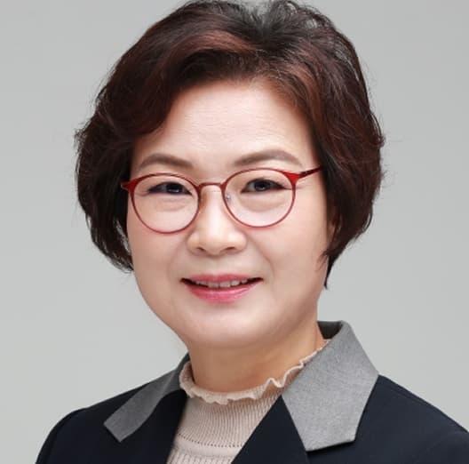 윤영애
